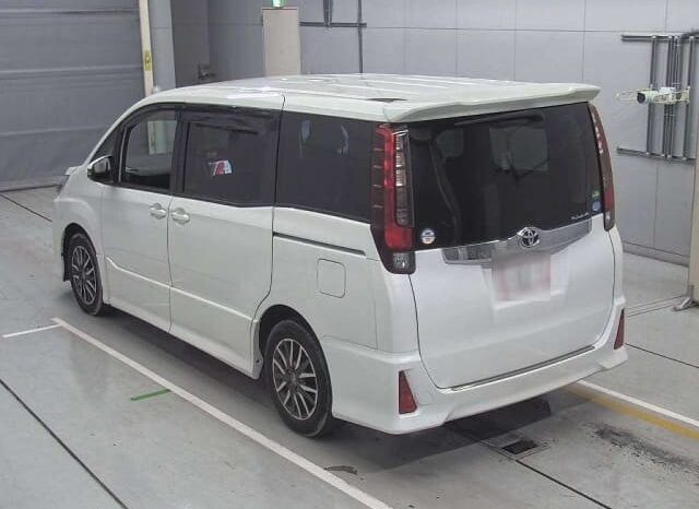 
								2017 Toyota Noah SI 2.0L full									