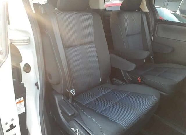 
								2017 Toyota Noah SI 2.0L full									