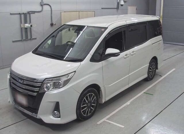 
								2017 Toyota Noah SI 2.0L full									
