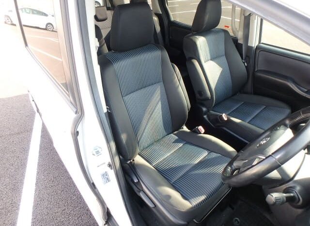 
								2017 Toyota Noah SI 2.0L full									