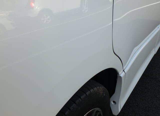 
								2017 Toyota Noah SI 2.0L full									