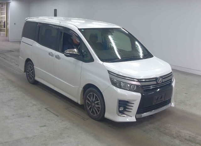 
								2017 Toyota Voxy ZS Kirameki 2.0L full									