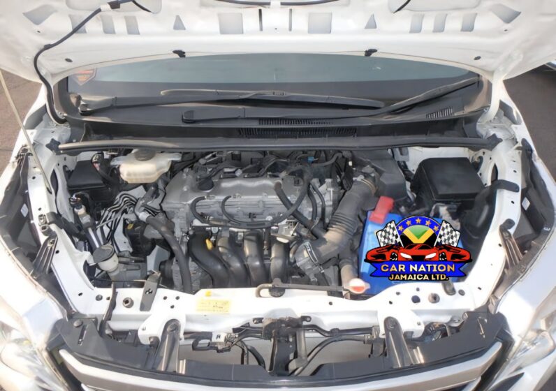 
								2017 Toyota Noah SI 2.0L full									