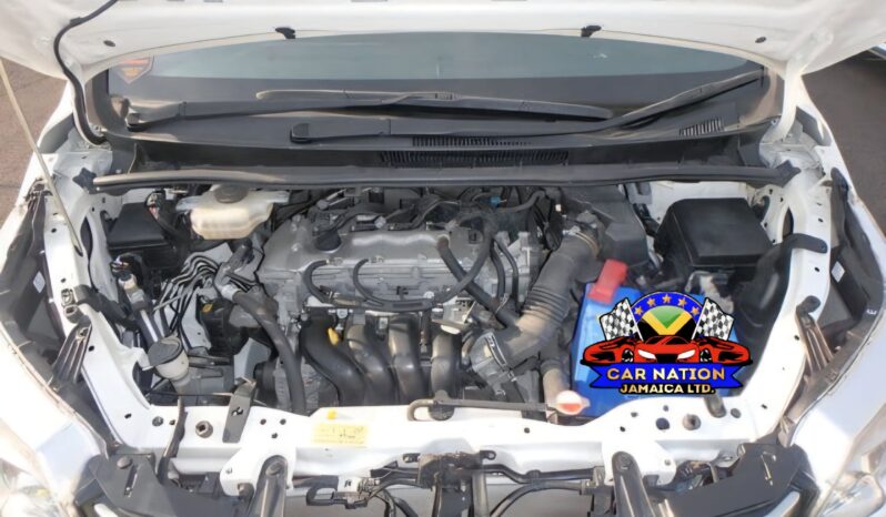 
								2017 Toyota Noah SI 2.0L full									