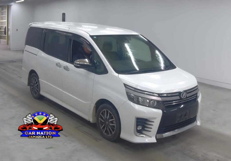 
								2017 Toyota Voxy ZS Kirameki 2.0L full									