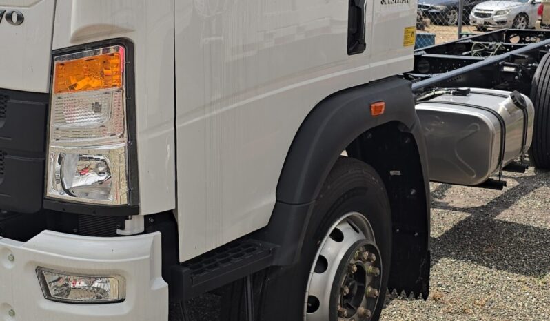 
								2025 SinoTruk (All Models and sizes) full									