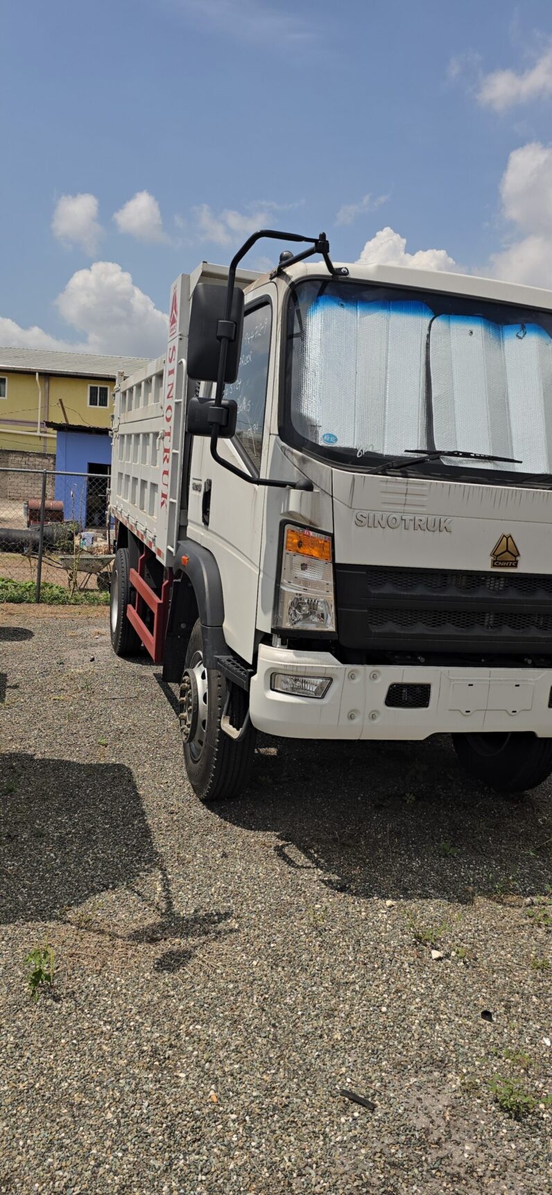 
								2025 SinoTruk (All Models and sizes) full									