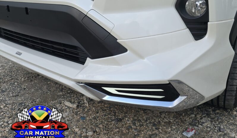 
								2020 Toyota Rav4 XLE Modellista Edition 2.5L full									