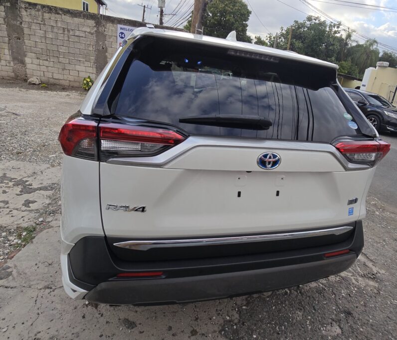 
								2020 Toyota Rav4 XLE Modellista Edition 2.5L full									