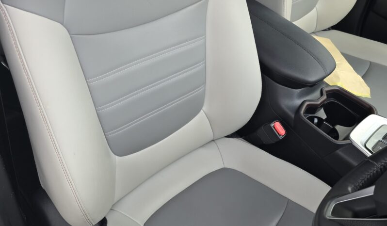 
								2020 Toyota Rav4 XLE Modellista Edition 2.5L full									