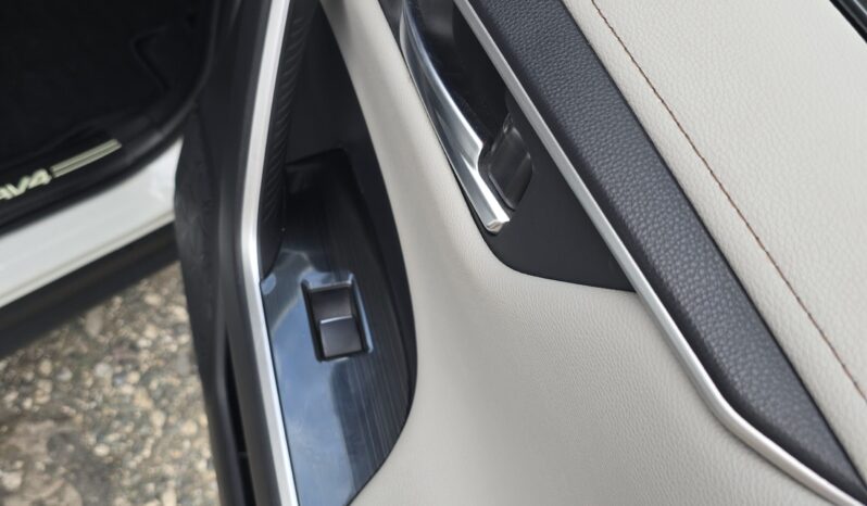 
								2020 Toyota Rav4 XLE Modellista Edition 2.5L full									