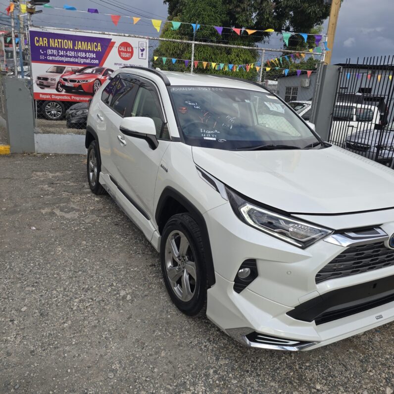 
								2020 Toyota Rav4 XLE Modellista Edition 2.5L full									