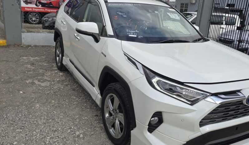
								2020 Toyota Rav4 XLE Modellista Edition 2.5L full									