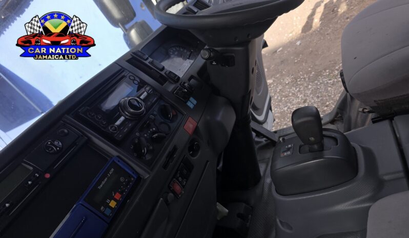 
								2017 Isuzu Forward Refrigerated Box Truck 5.2L 4HK1 full									