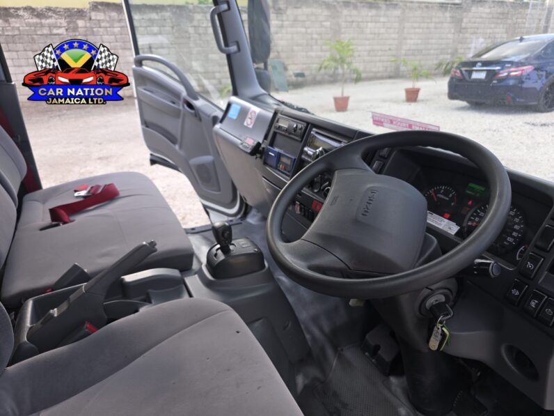 
								2017 Isuzu Forward Refrigerated Box Truck 5.2L 4HK1 full									