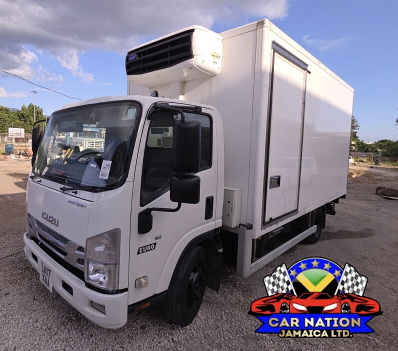 
								2017 Isuzu Forward Refrigerated Box Truck 5.2L 4HK1 full									