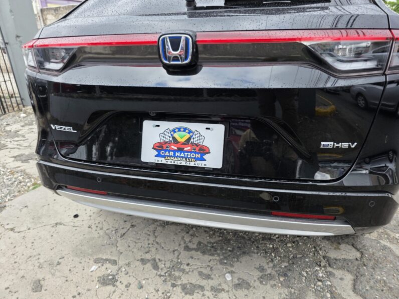 
								2023 Honda Vezel full									