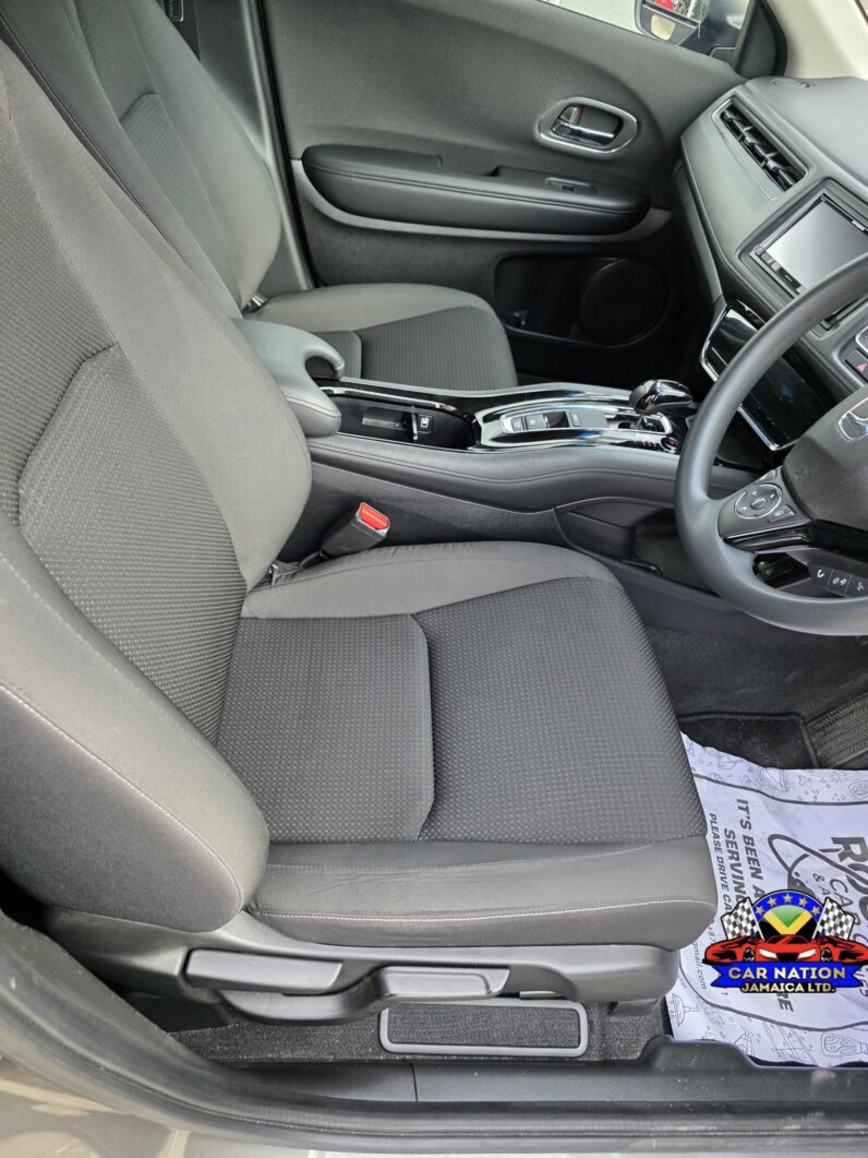 
								2019 Honda Vezel full									