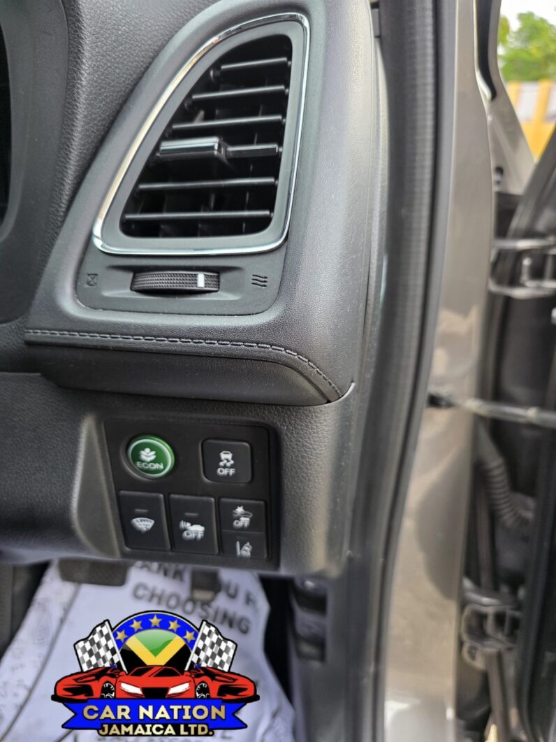 
								2019 Honda Vezel full									