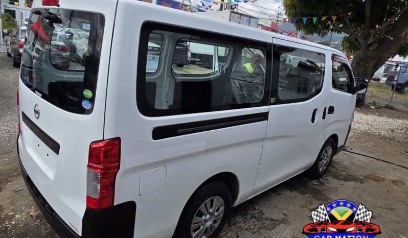 
								2017 Nissan Caravan NV350 full									