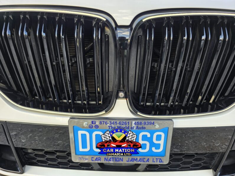 
								2022 BMW X5 35d M SPORT (AIR SUSPENSION & PANARAMIC ROOF) full									