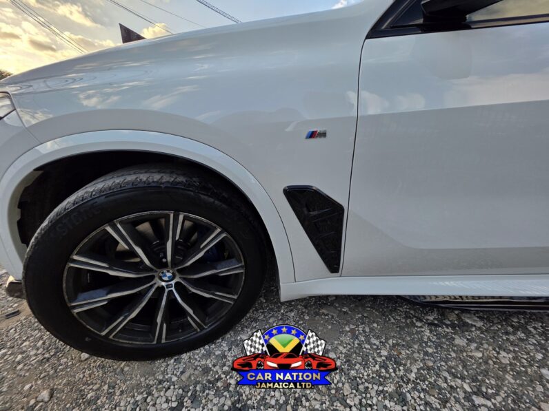 
								2022 BMW X5 35d M SPORT (AIR SUSPENSION & PANARAMIC ROOF) full									