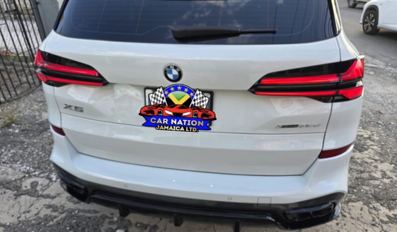 
								2022 BMW X5 35d M SPORT (AIR SUSPENSION & PANARAMIC ROOF) full									