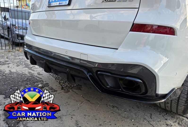 
								2022 BMW X5 35d M SPORT (AIR SUSPENSION & PANARAMIC ROOF) full									