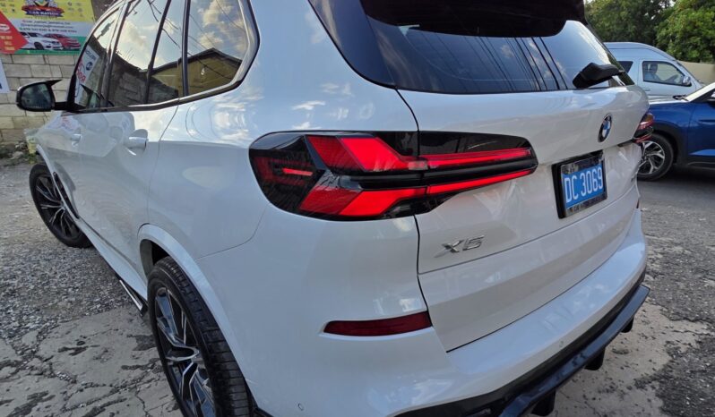 
								2022 BMW X5 35d M SPORT (AIR SUSPENSION & PANARAMIC ROOF) full									