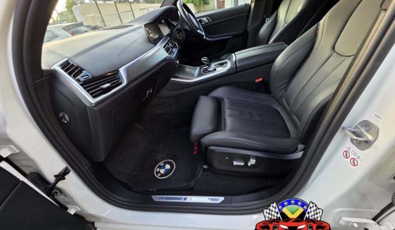 
								2022 BMW X5 35d M SPORT (AIR SUSPENSION & PANARAMIC ROOF) full									