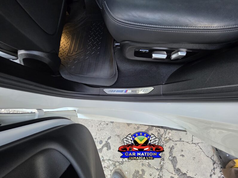 
								2022 BMW X5 35d M SPORT (AIR SUSPENSION & PANARAMIC ROOF) full									