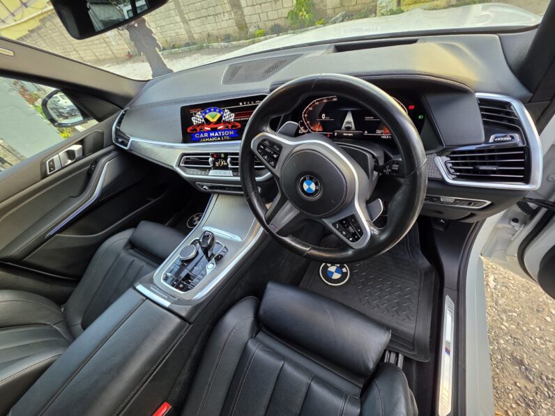 
								2022 BMW X5 35d M SPORT (AIR SUSPENSION & PANARAMIC ROOF) full									