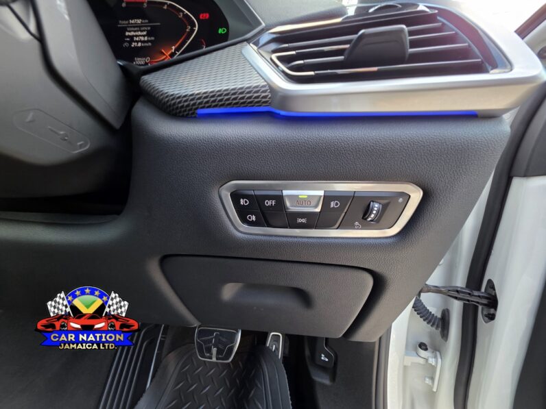 
								2022 BMW X5 35d M SPORT (AIR SUSPENSION & PANARAMIC ROOF) full									