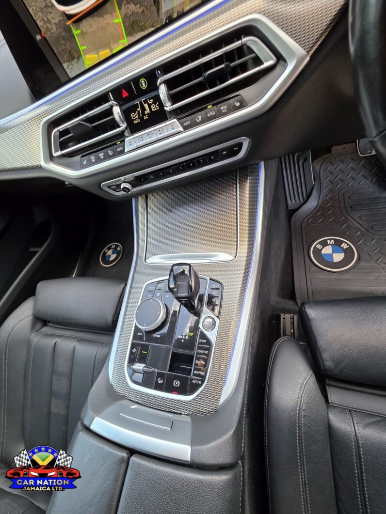 
								2022 BMW X5 35d M SPORT (AIR SUSPENSION & PANARAMIC ROOF) full									