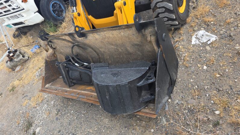 
								2012 JCB Backhoe 3CX full									