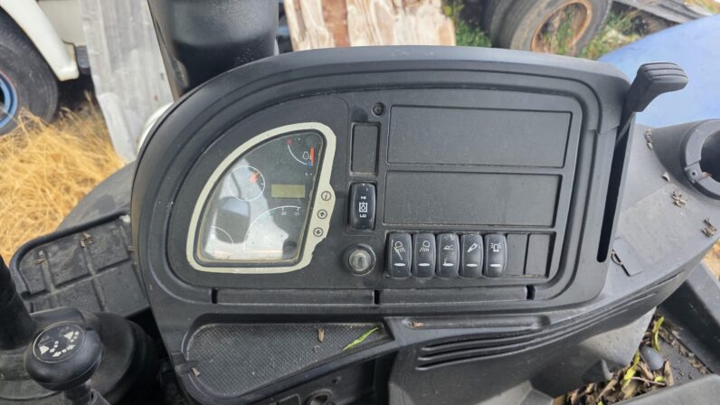 
								2012 JCB Backhoe 3CX full									