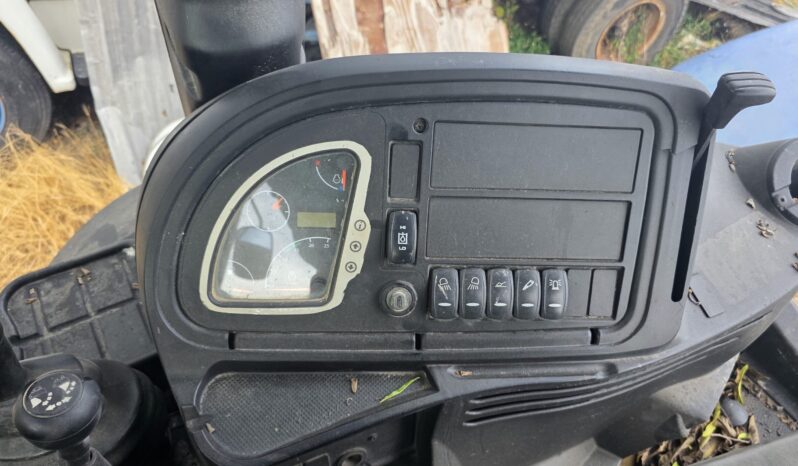 
								2012 JCB Backhoe 3CX full									