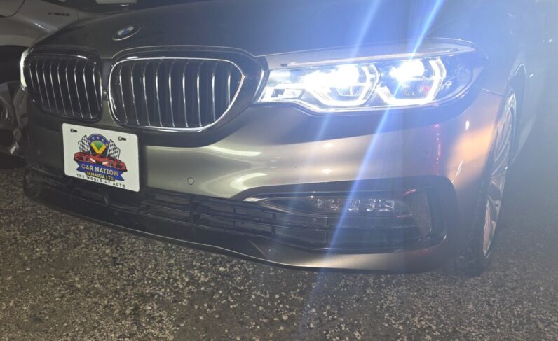 
								2018 BMW 530I Luxury Line (Sunroof) full									