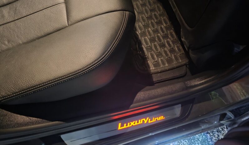 
								2018 BMW 530I Luxury Line (Sunroof) full									