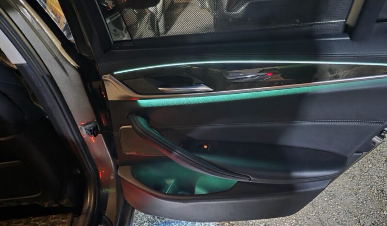 
								2018 BMW 530I Luxury Line (Sunroof) full									