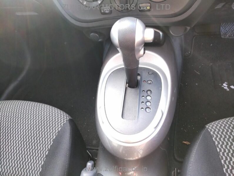 
								2018 Nissan Juke RX 1.6L full									