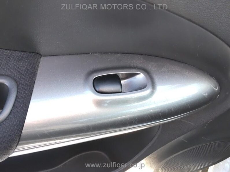 
								2018 Nissan Juke RX 1.6L full									