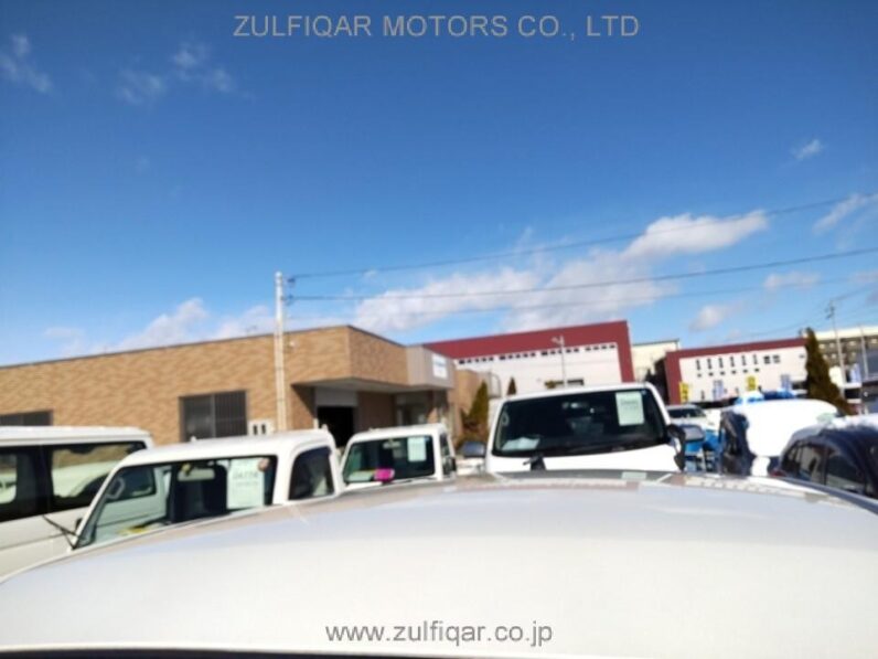 
								2018 Nissan Juke RX 1.6L full									