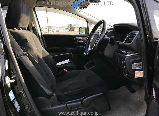
								2018 Honda Odyssey 2.4 Absolute EX full									