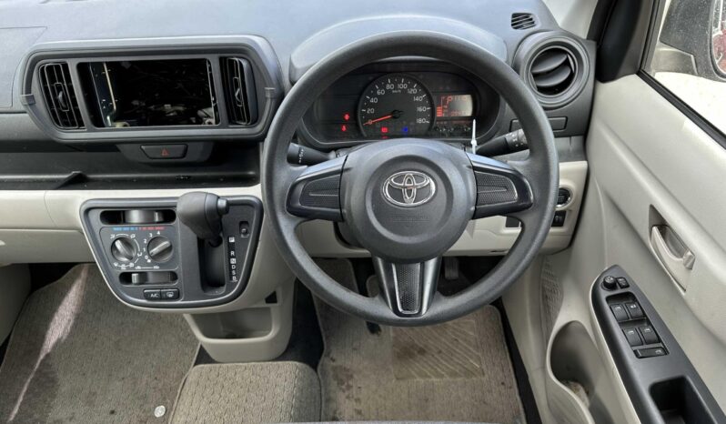 
								2019 Toyota Passo X full									