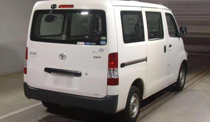 
								2018 Toyota LiteAce full									
