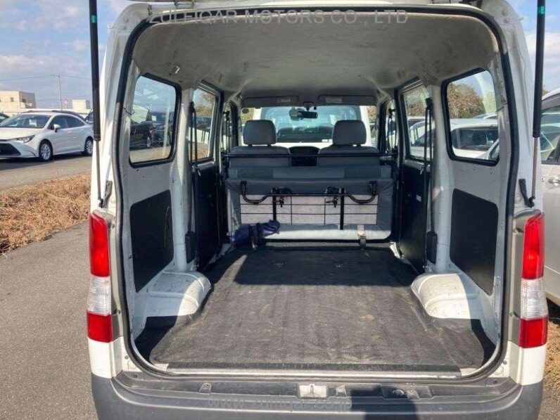 
								2018 Toyota LiteAce full									
