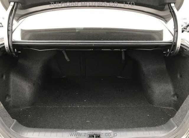 
								2019 Nissan Teana 2.5XL full									