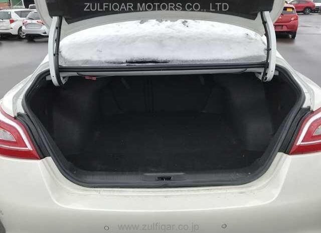 
								2019 Nissan Teana 2.5XL full									