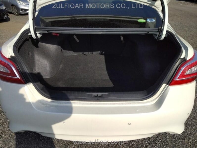 
								2019 Nissan Teana 2.5XL full									